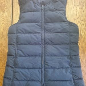 Lululemon Just Enough Puff Vest